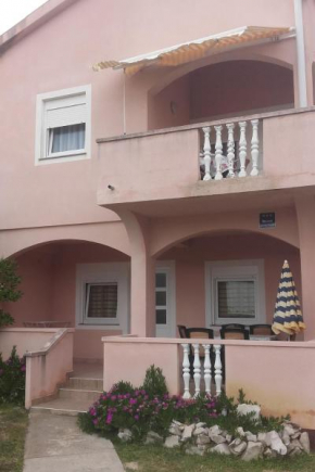 Apartments with a parking space Povljana, Pag - 11516